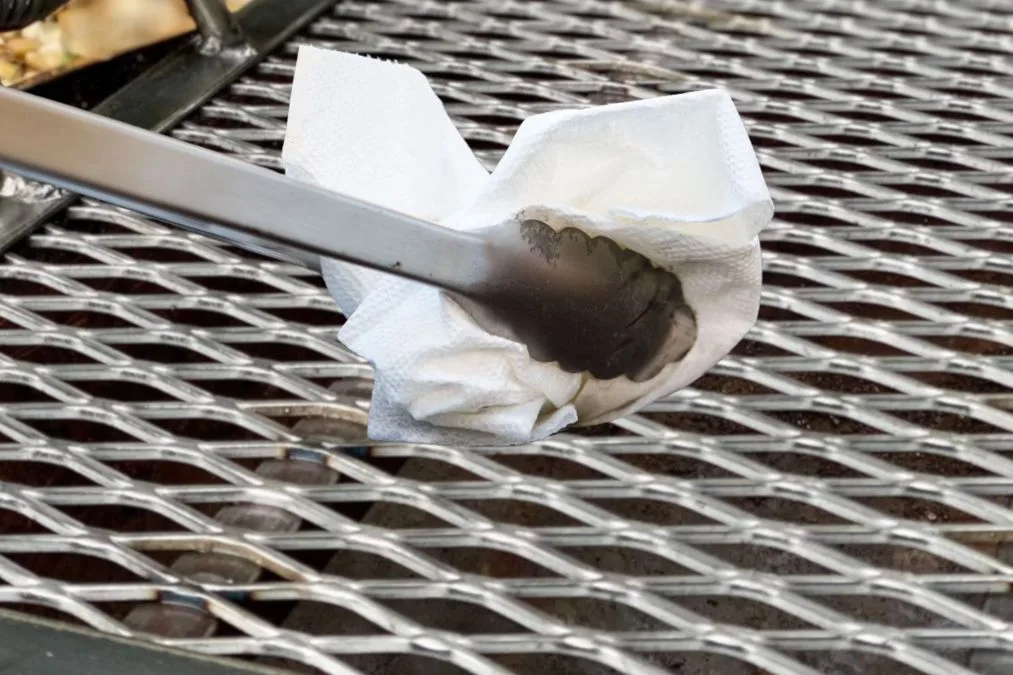 seasoning cast iron grill grates